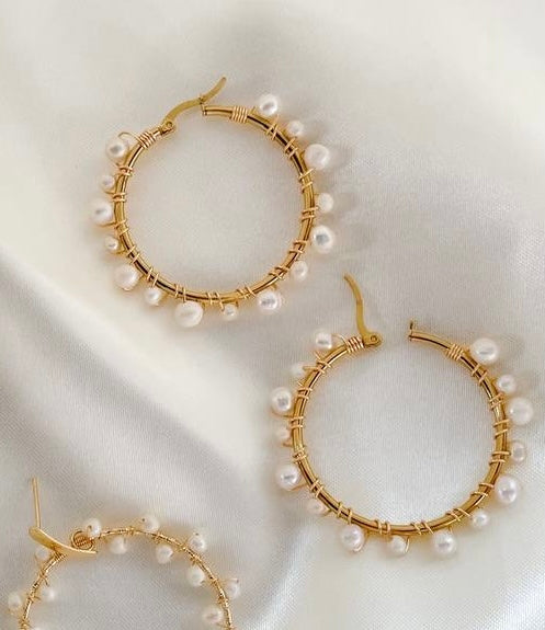 Pearl and Gold Hoop Earring