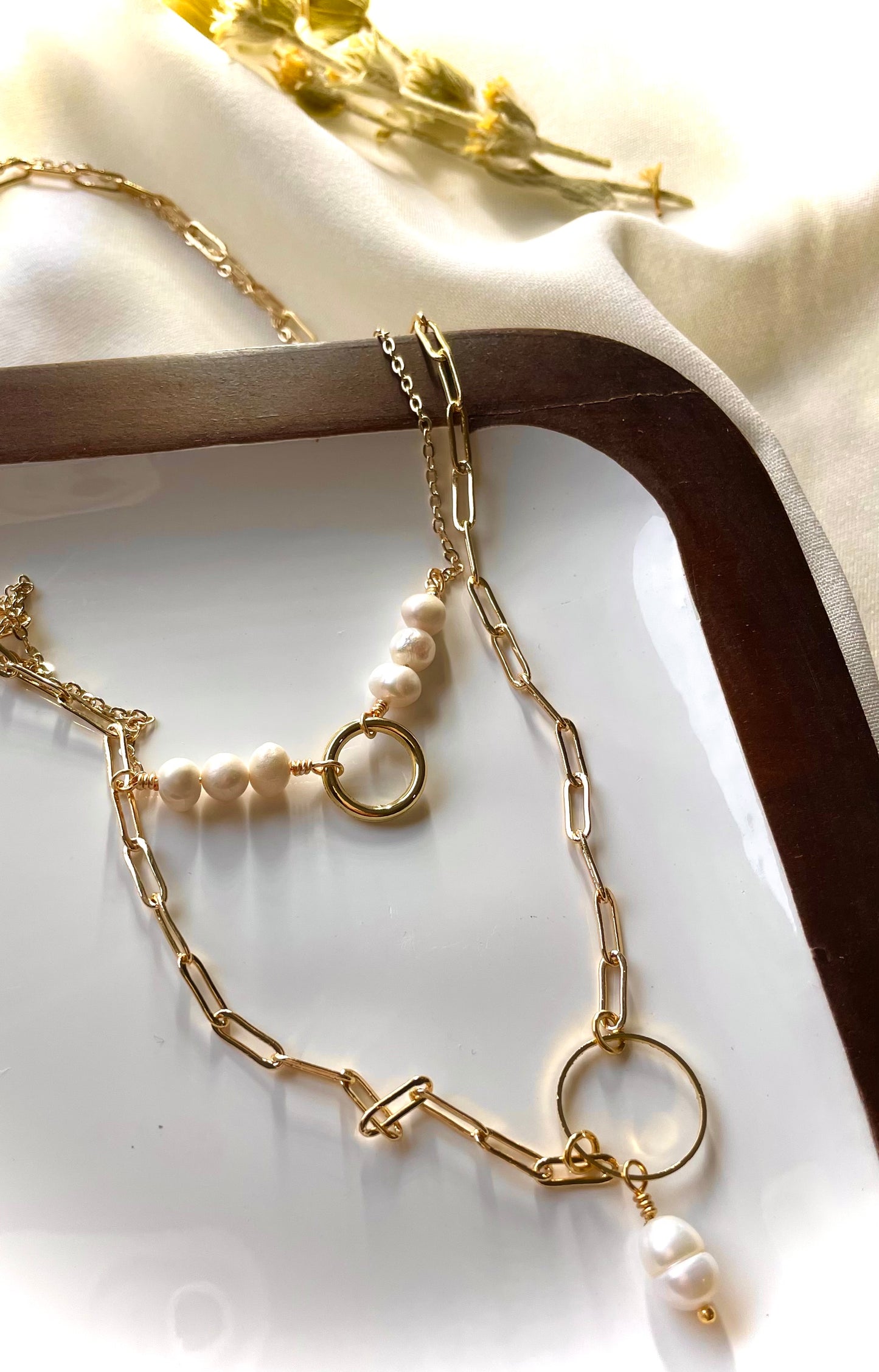 Pearl and Gold Necklace Set